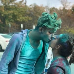 Meet your Posher, Savvy